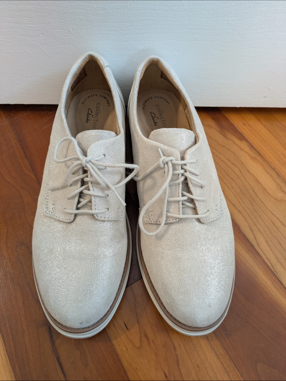 Clarks Ultimate Comfort Collection Lace-Up Women's Oxford